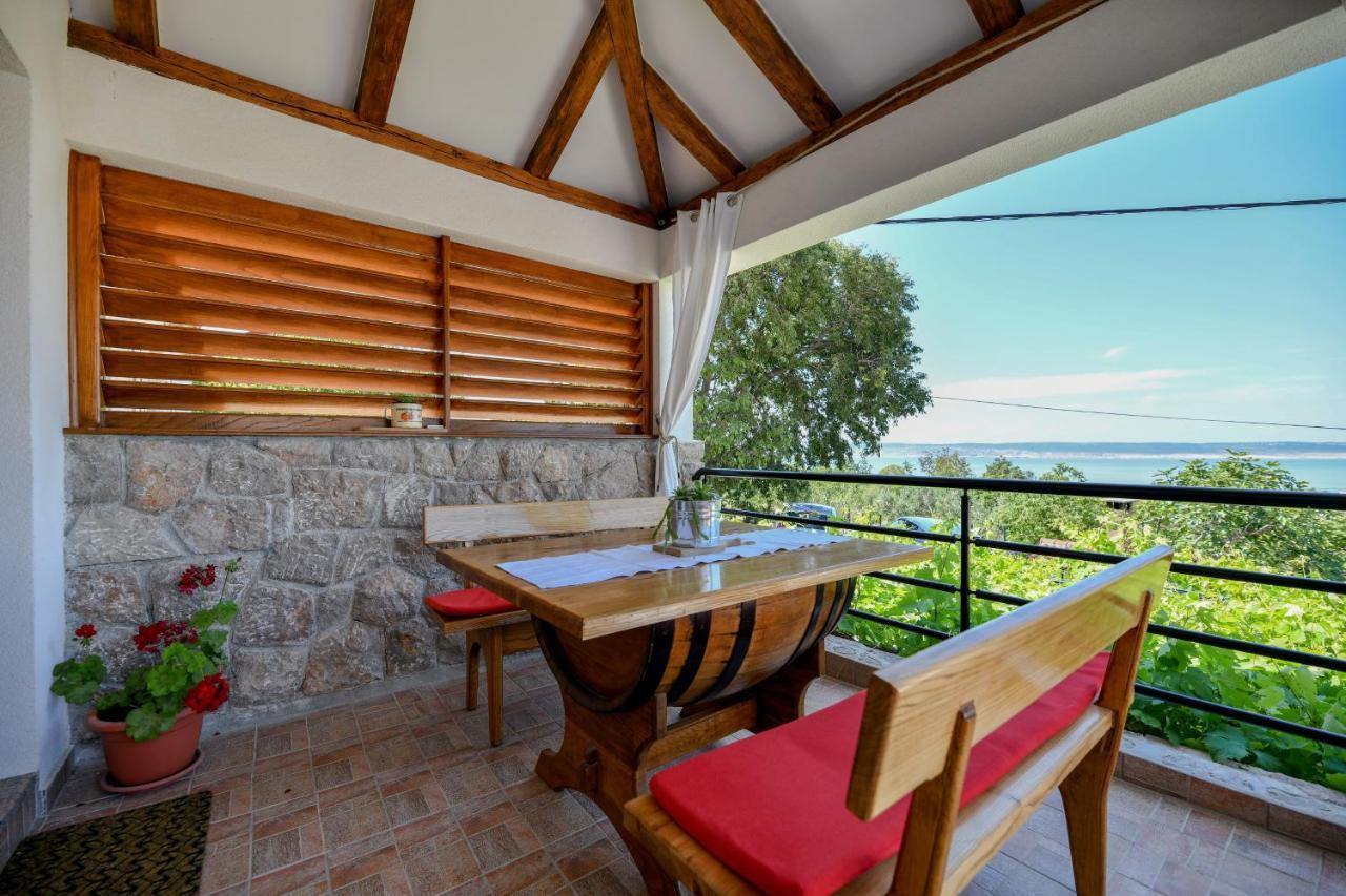 Holiday Home Skevini Dvori Stari Grad Kültér fotó